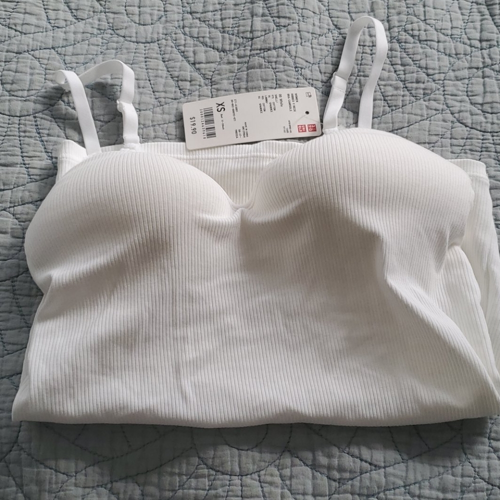 NWT Uniqlo V Neck Bra Camisole White XS